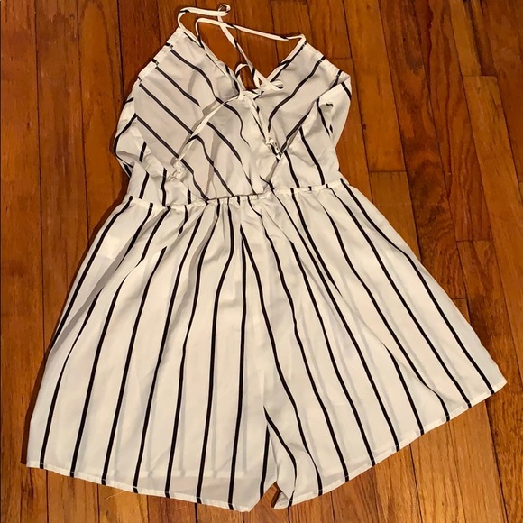 Shein Romper - Picture 2 of 4